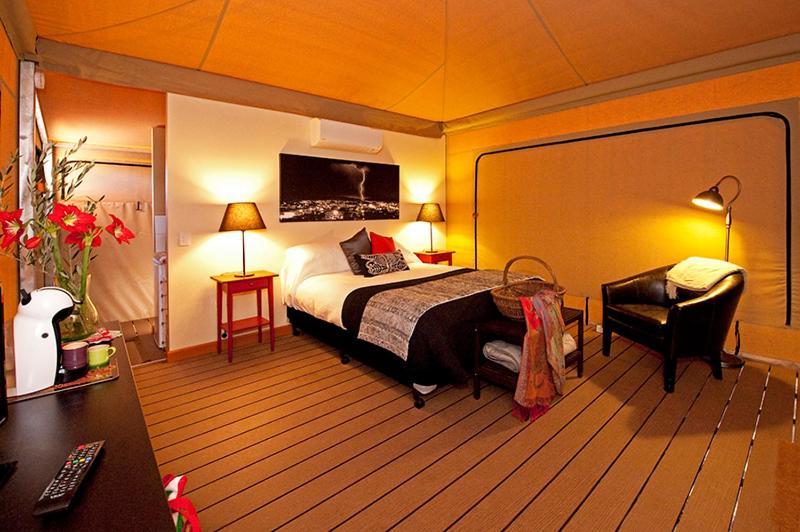 Squeakywindmill Boutique Tent B&B Alice Springs Extérieur photo